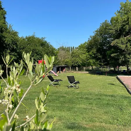 Côte De Nacre, 4 à 6p, La Ferme De * Valambray