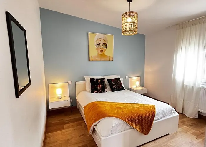 Cote De Nacre, 4 A 6p, La Ferme De * Valambray